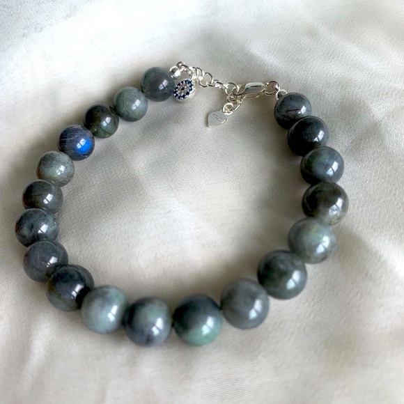 Grey Labradorite Sterling Silver Evil Eye Charm - Picture 3 of 8